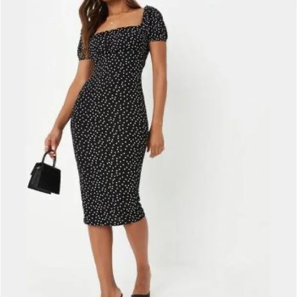 ruched bust milkmaid dress Our Puff Sleeve Ruched Bust Ditsy Floral Milkmaid Dress is such a vibe